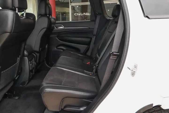 $27587 : 2022 Grand Cherokee WK Laredo image 8