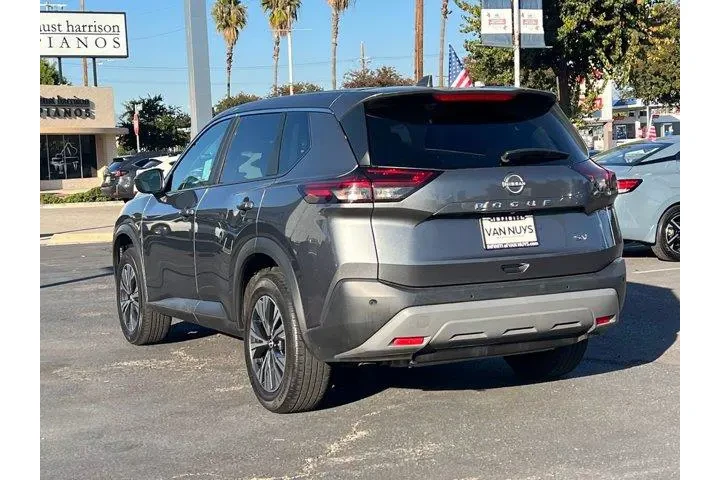 $18595 : Nissan Rogue 2023 SV 4dr Cro image 4