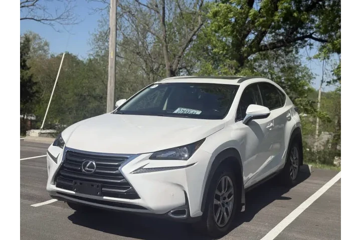 $15999 : 2016 NX 200t image 2