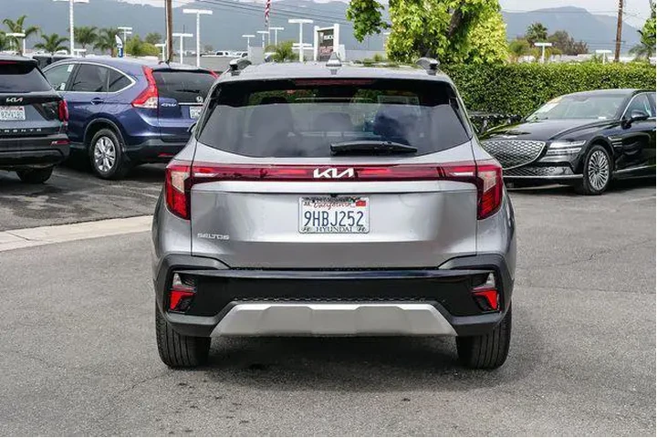 $24000 : Kia Seltos 2024 EX 4dr SUV image 6