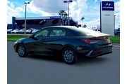 $21593 : Hyundai ELANTRA Hybrid 2025 thumbnail