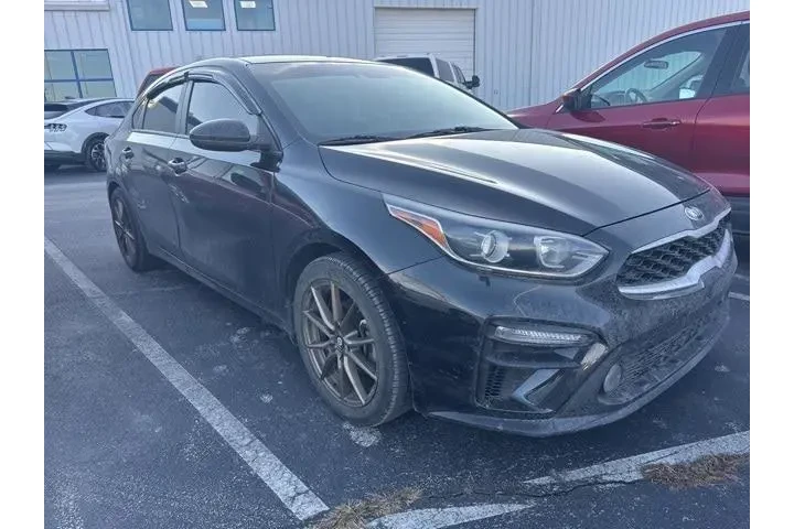 $11000 : Kia Forte 2020 FE 4dr Sedan image 2