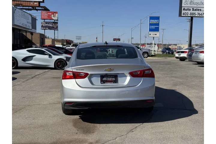 $14450 : 2020 Malibu LS Fleet image 4