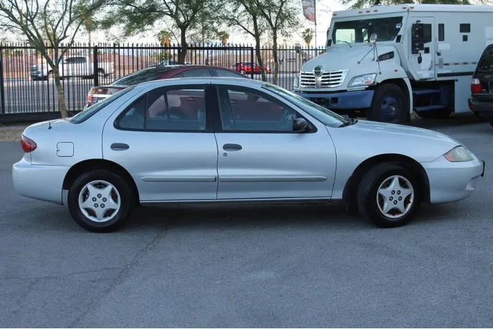 $5995 : 2005 Cavalier image 7