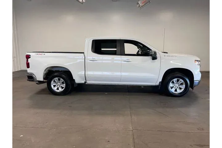 $39968 : Chevrolet Silverado 1500 202 image 2