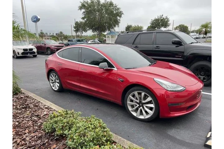 $23499 : Tesla Model 3 2018 Long Rang image 2