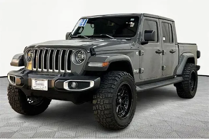 $25900 : Jeep Gladiator 2021 4x4 Over image 1