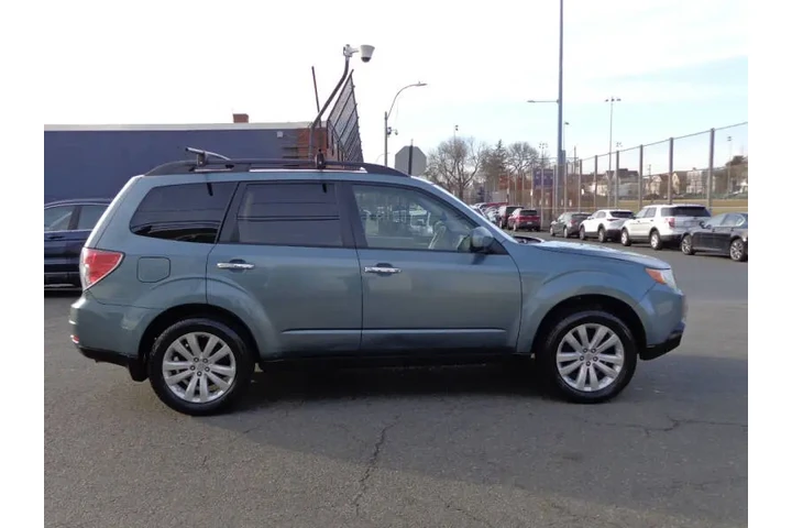 $8450 : 2012 Forester 2.5X Premium image 5
