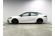 $28998 : Toyota Camry Hybrid 2022 XSE thumbnail