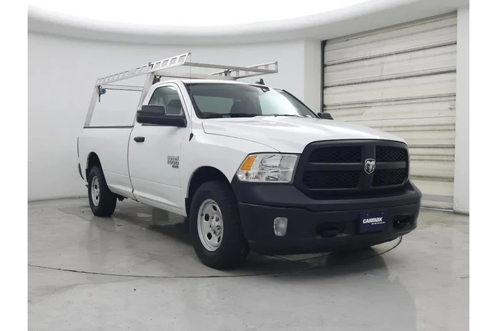 $24998 : Ram 1500 Classic 2023 4x4 Tr image 1