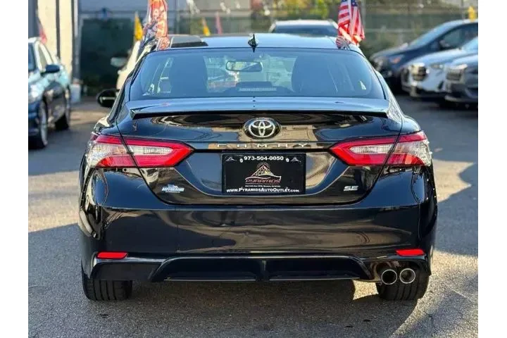 2019 TOYOTA CAMRY2019 TOYOTA image 10