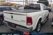 $33995 : 2016 1500 Laramie 4WD Truck thumbnail