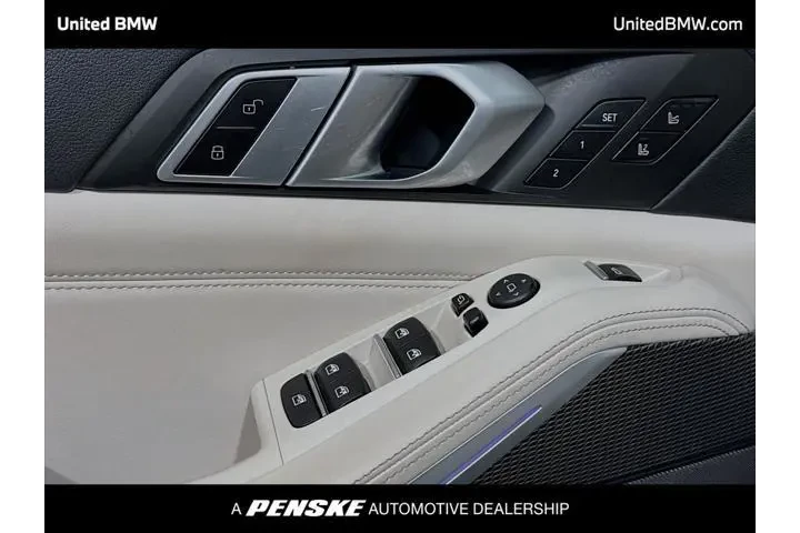$31495 : BMW X5 2021 AWD xDrive40i 4d image 3