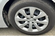 $23990 : Toyota Corolla 2026 LE 4dr S thumbnail
