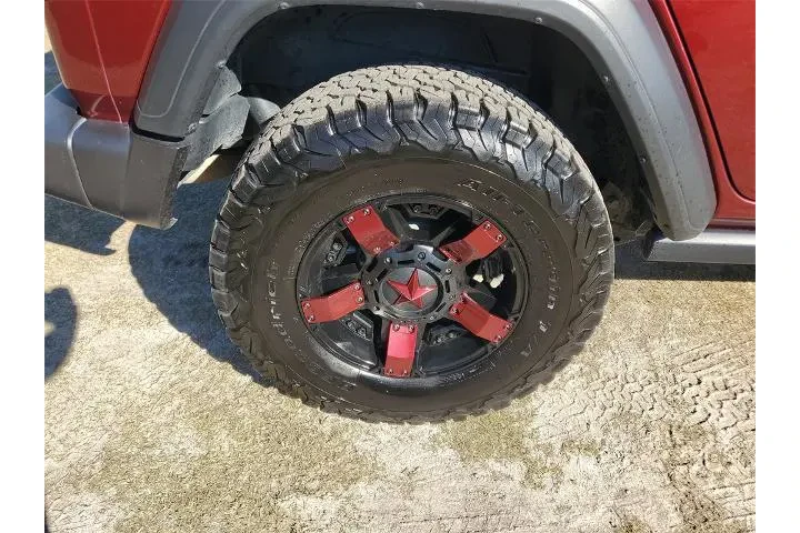 $28132 : Jeep Wrangler Unlimited 2021 image 7