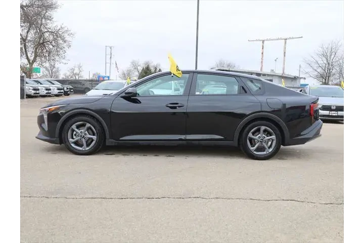 $18877 : Kia K4 2025 LXS 4dr Sedan image 6