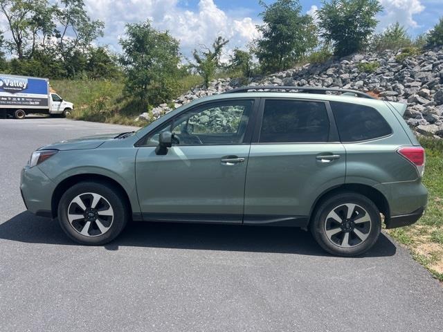 $17498 : PRE-OWNED 2017 SUBARU FORESTE image 5