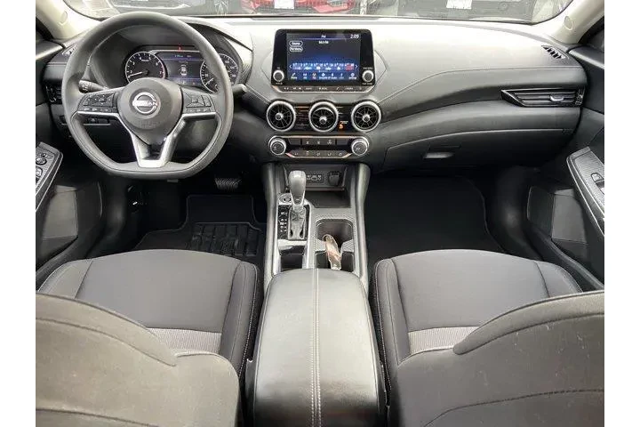 $20050 : Nissan Sentra 2025 SV 4dr Se image 10