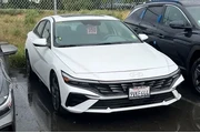 Hyundai ELANTRA 2025 SEL Con