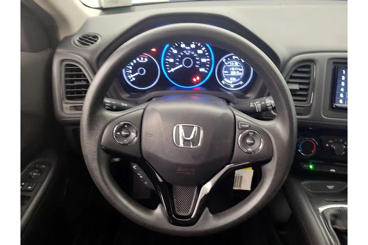 $13998 : Honda HR-V 2016 LX 4dr Cross image 10