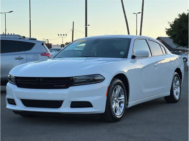 2021 Dodge Charger image 1