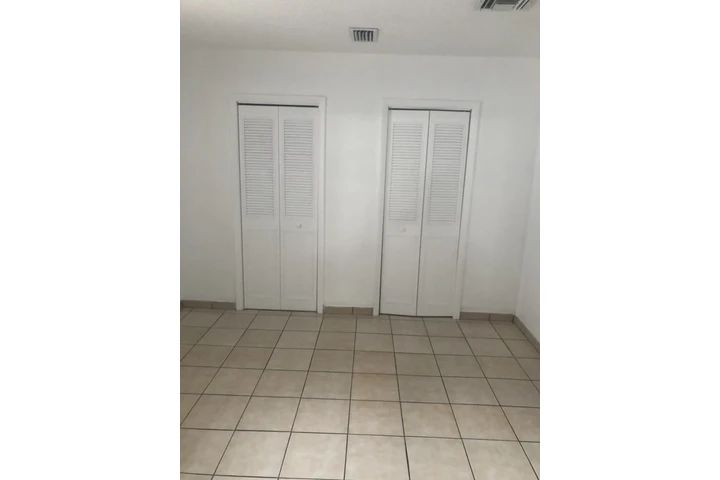 $1300 : Apartamento para rentar image 4
