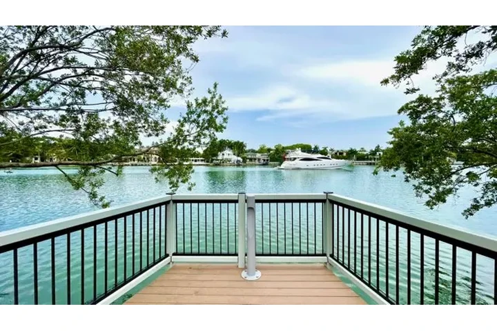 $1900 : STUDIO MIAMI BEACH ALL INCLUDE image 7