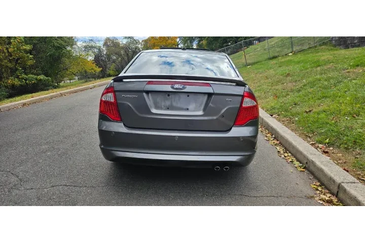$5495 : 2012 Fusion SE image 9