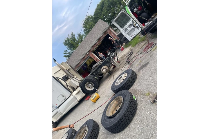$1 : Alex’s Mobile Tire & Road image 8