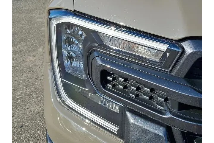 $39898 : Ford Ranger 2025 4x4 XLT 4dr image 9