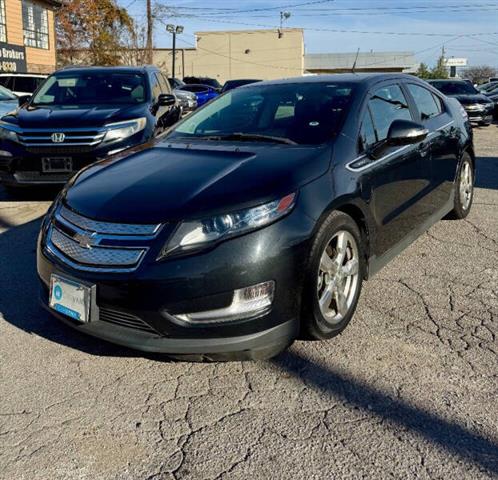 $8900 : 2014 Volt Premium image 2