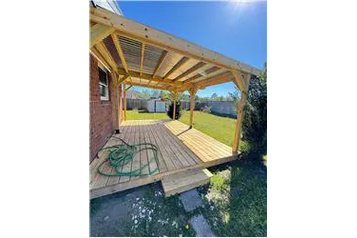 $1900 : Rental property with 3 bedro image 9