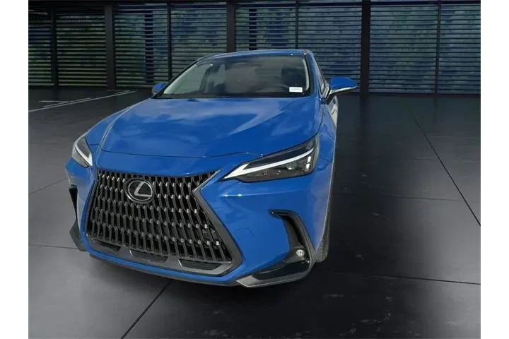 $39998 : Lexus NX 250 2025 4dr Crosso image 3