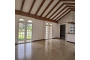 $2500000 : CASA EN VENTA EN CAYALÁ thumbnail