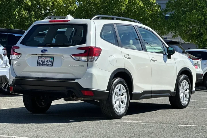 $25300 : Subaru Forester 2022 AWD Bas image 4