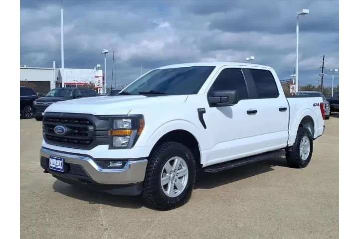 $26988 : Ford F-150 2023 4x4 XL 4dr S image 1