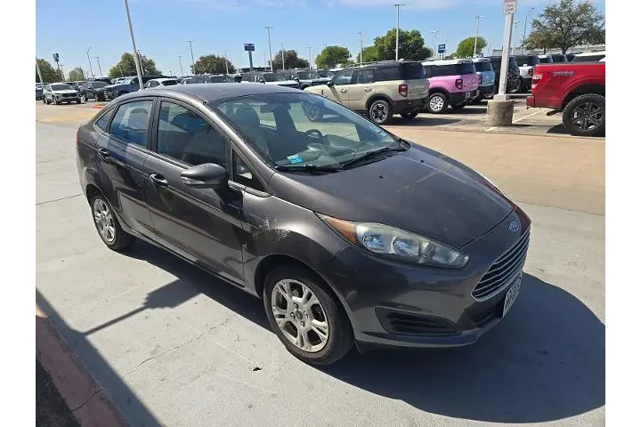 $6995 : Ford Fiesta 2015 SE 4dr Seda image 4