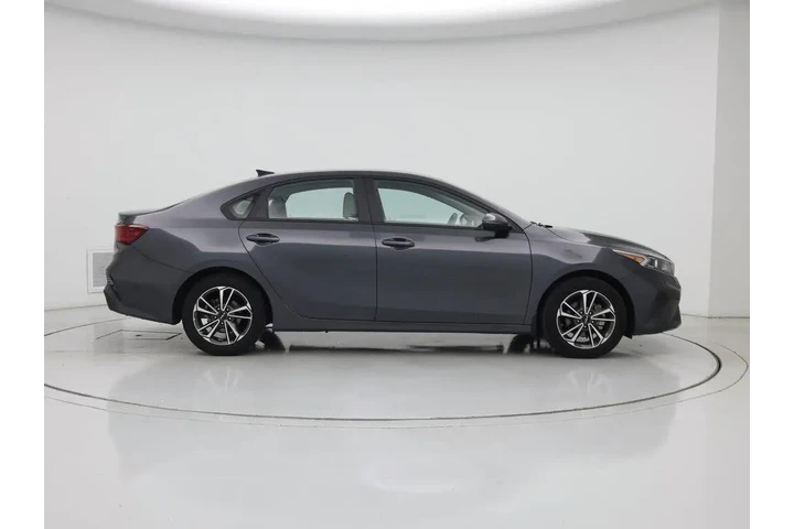 $19998 : Kia Forte 2023 LXS 4dr Sedan image 7
