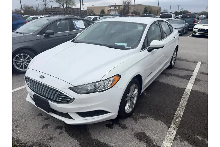 $12000 : Ford Fusion Hybrid 2018 SE 4 image 2