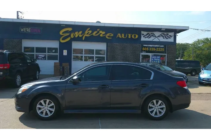 $7999 : 2011 Legacy 2.5i Premium image 1