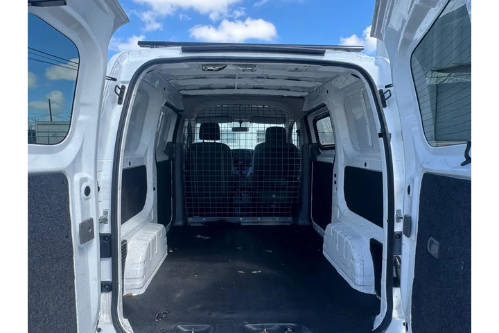 $5999 : Nissan NV 200 ( Cash ) image 2