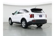 $23998 : Kia Sorento 2023 AWD LX 4dr thumbnail
