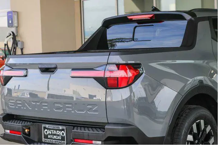 $34892 : Hyundai SANTA CRUZ 2026 AWD image 9