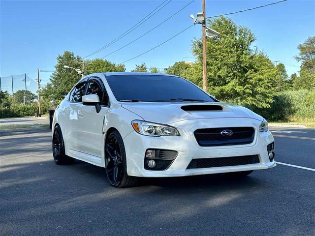 2017 WRX Premium image 9