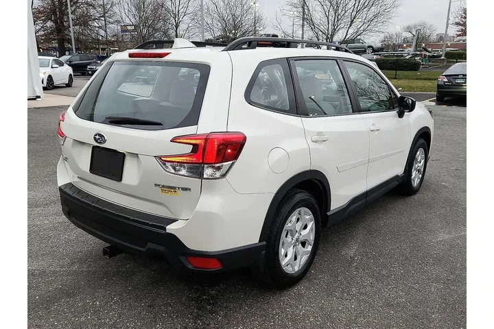 $20499 : Subaru Forester 2022 AWD Bas image 6