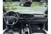 $40000 : Gold Certified2023 Tacoma TRD thumbnail