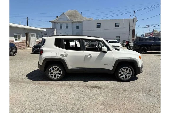 $11498 : Jeep Renegade 2016 4x4 Latit image 8