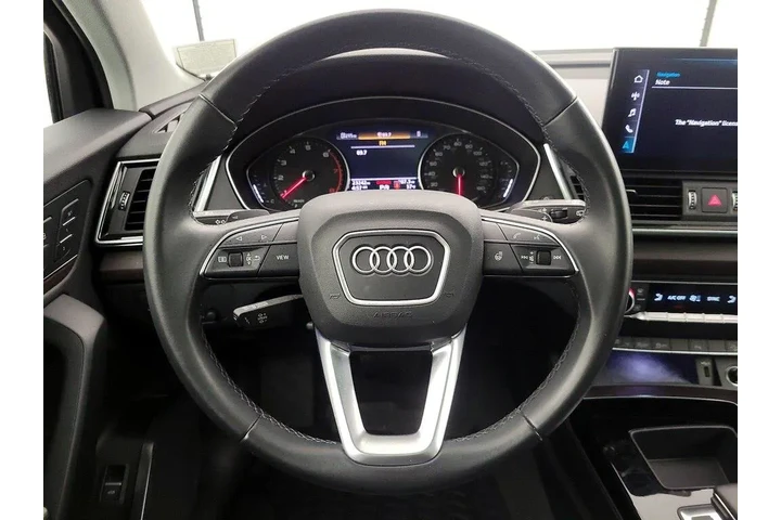 $27998 : Audi Q5 2022 AWD quattro S l image 10