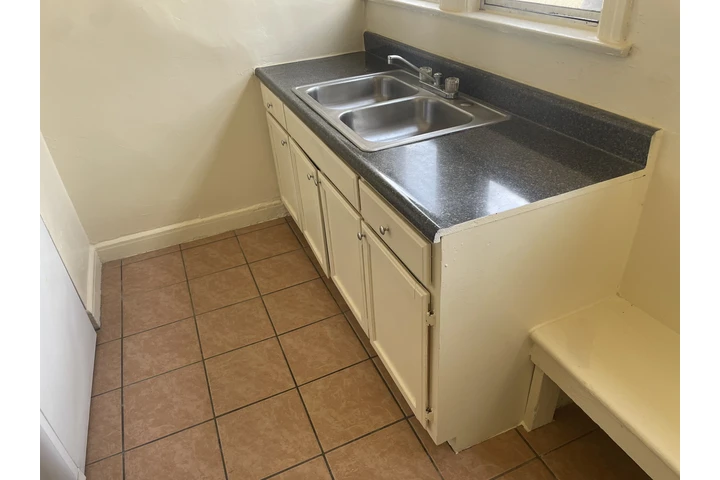 $2375 : Two bedroom one bath for rent image 4