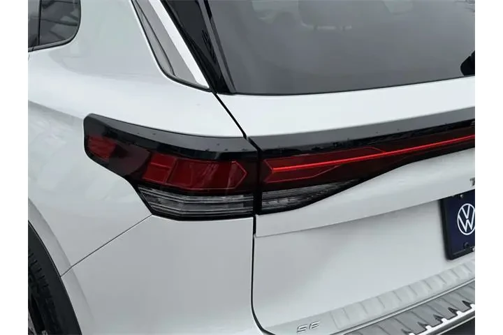 $31950 : Volkswagen Tiguan 2025 AWD S image 9